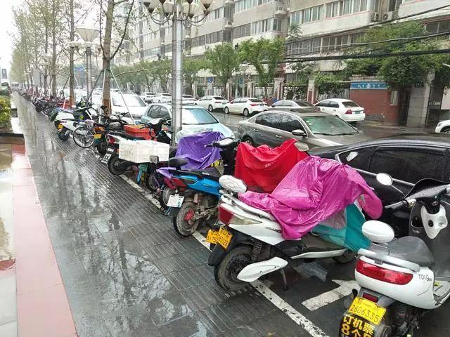 吵死啦！郑州电动车报警器日夜“吵闹”，到底谁来“治”？